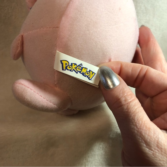 FINAL SALE- LEAVING CLOSET- NO FURTHER DISCOUNTS - Picture 4 of 9